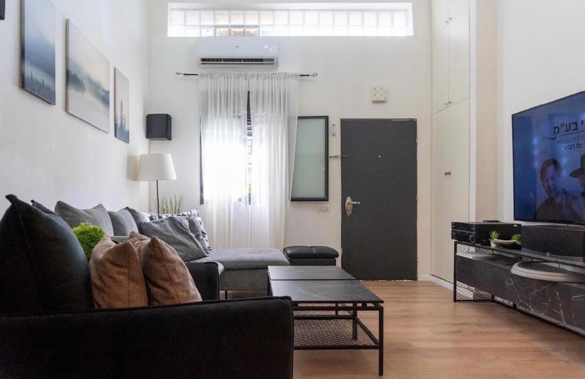 Ofek'S Place - Noga Tel Aviv Exterior photo